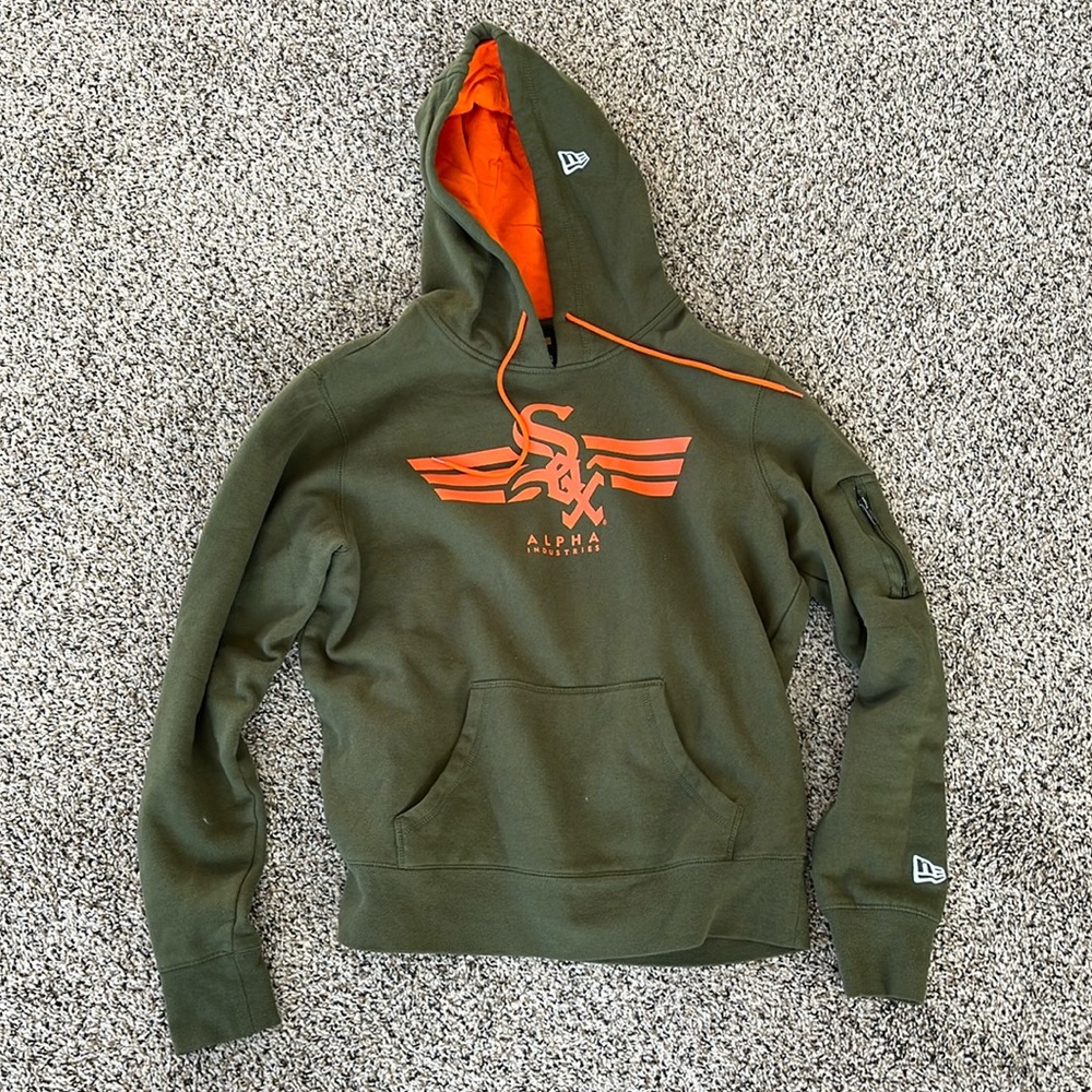 New Era x Alpha Industries Chicago White Sox Hoodie